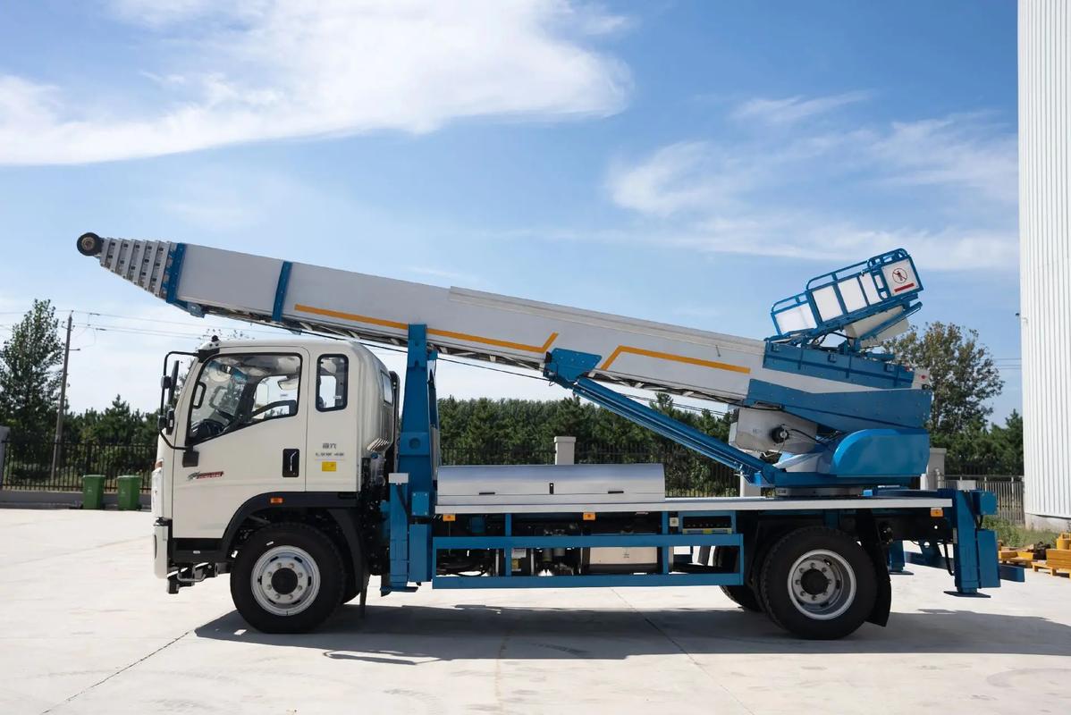 黄山徽州云梯上料车租赁费用