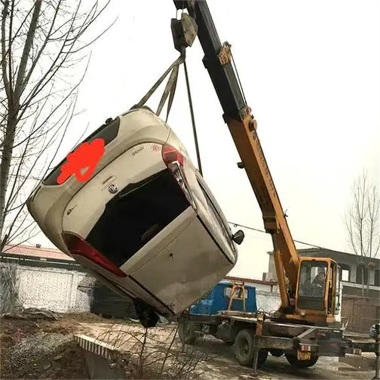 黄山徽州吊车吊轿车租赁指南：如何选吨位、避风险、省预算